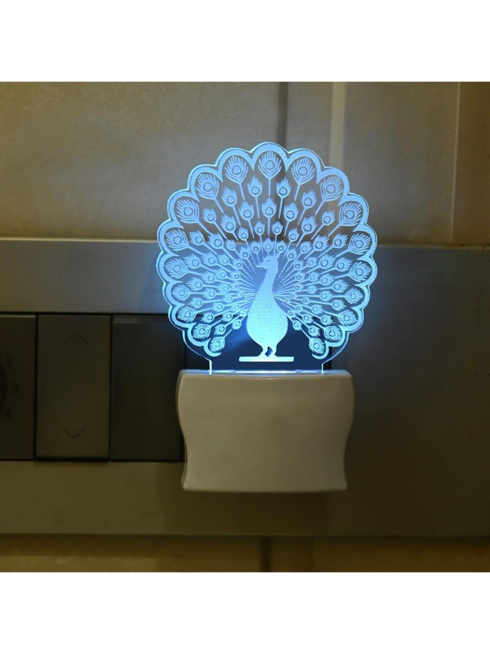 Acrylic 3D Illusion Effect LED Night Lamp/Light for Home Décor, Self Color Chnaging Dia: 5 X 10 X 5 Cm