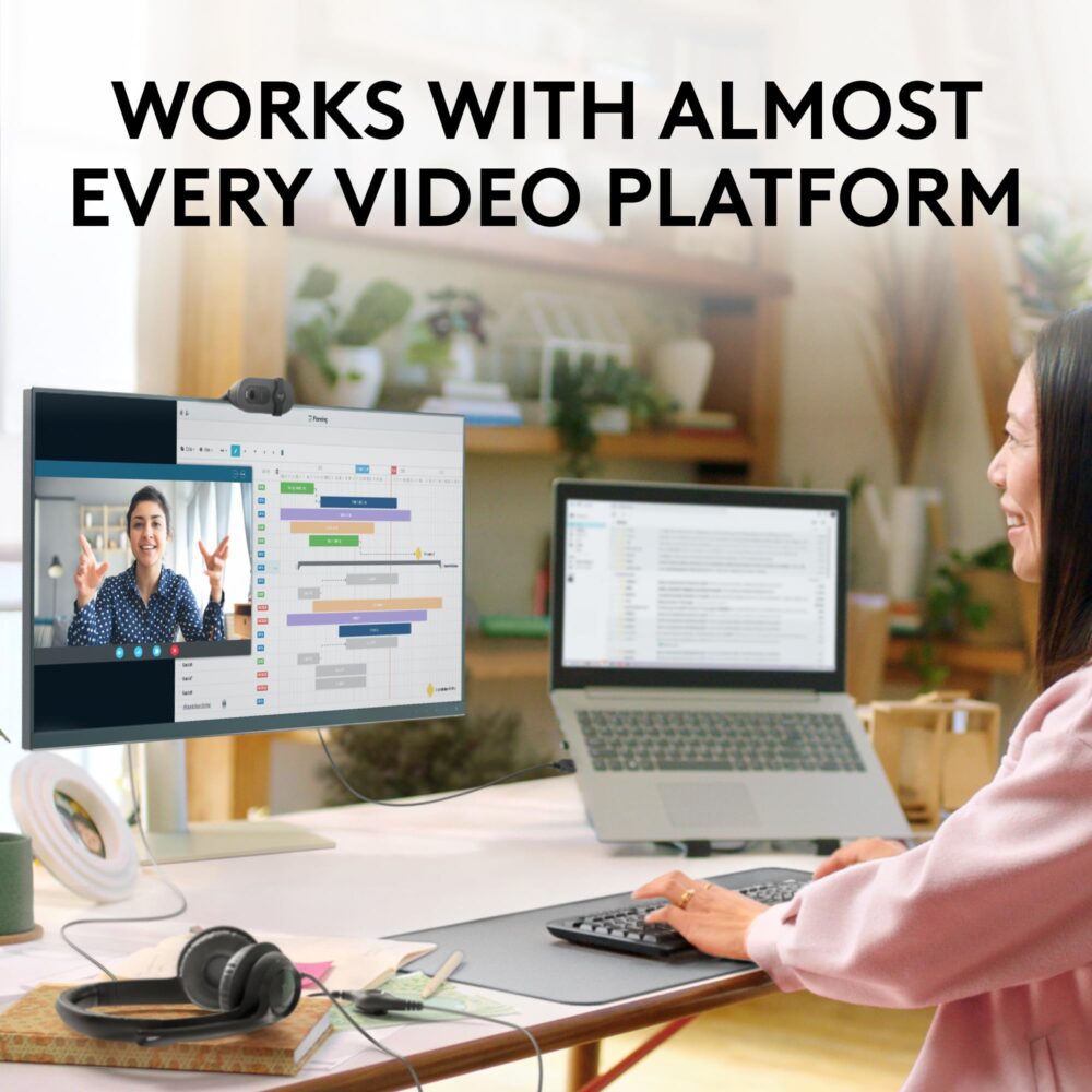 Logitech Brio 100 Full HD Webcam for Meetings and Streaming, Auto-Light Balance, Built-in Mic, Privacy Shutter, USB-A, for Microsoft Teams, Google Meet, Zoom and More- Graphite - Image 4